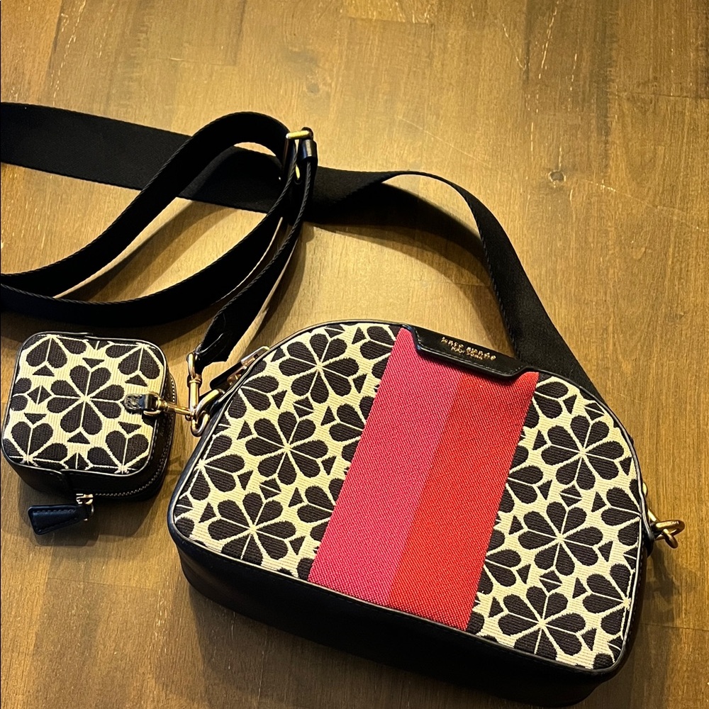 Kate spade cross body spade flower